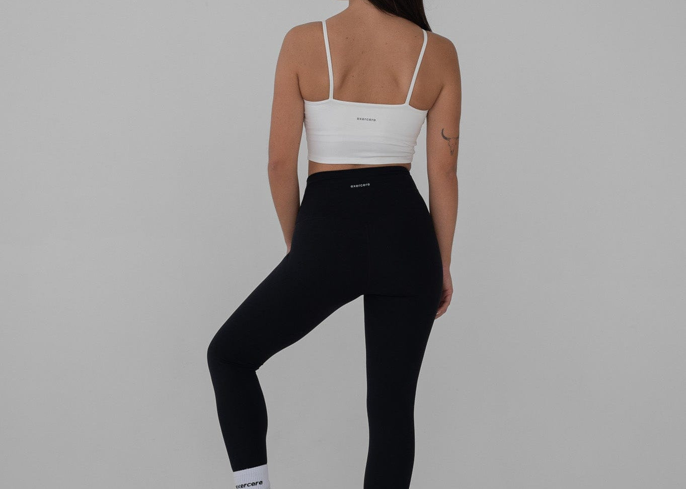 Exercere Tops Neaty Tank Top - White